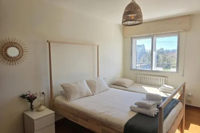 Bedroom with double bed