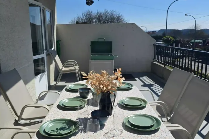 Furnished terrace with views